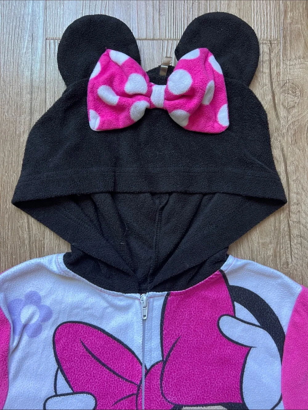 Disney girls minnie